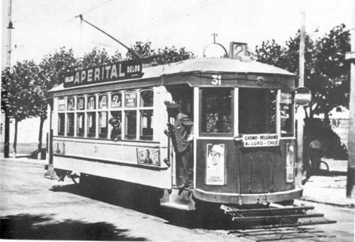 Un Paseo por la Historia: Los Peláez en la Rambla de Mar del Plata - 1924 10 Tranvias electrico Jose Lago