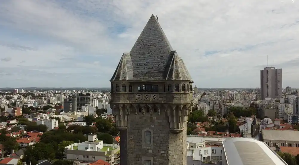 Mar del Plata: lanzan un exclusivo circuito boutique para redescubrir la arquitectura y el patrimonio local 6 compressed Torre Tanque Mirador.png