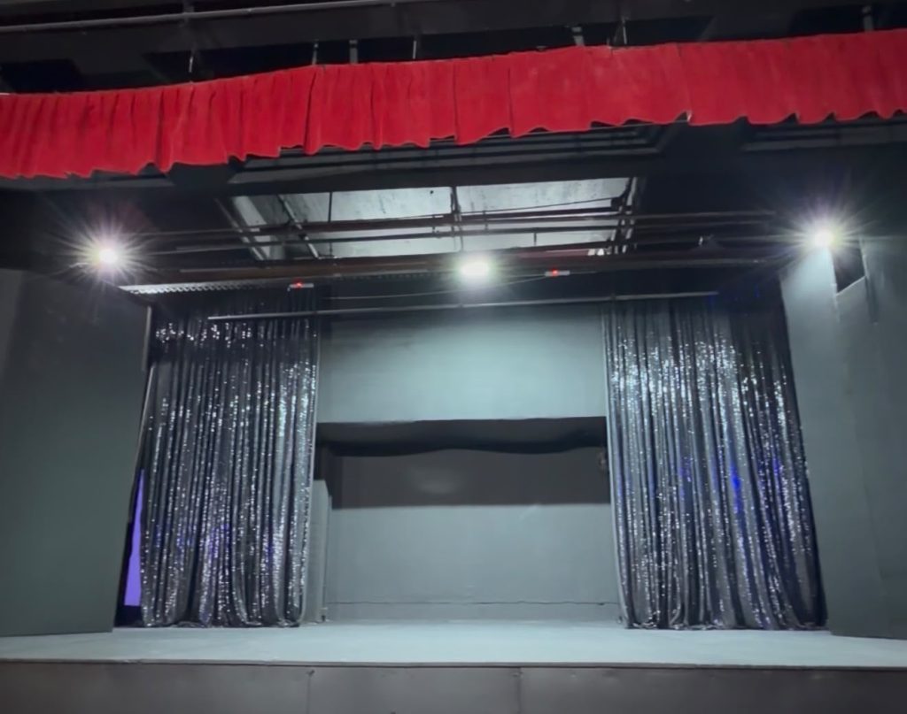 Aldo Funes presentó el Nuevo Teatro Enrique Carreras y sus producciones para la temporada de verano 3 IMG 20261027 WA0072